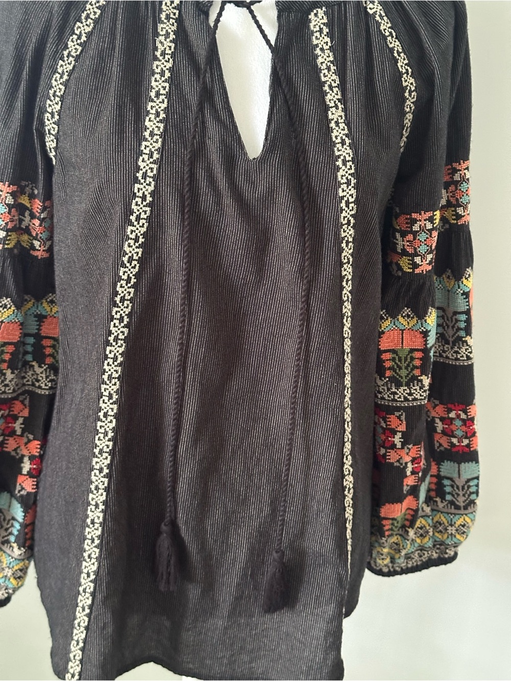 Sundance Black Blouse with Multicolor Embroidered Sleeves Size S - Picture 5 of 13